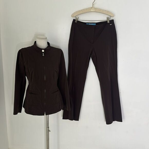 ESCADA Sport Brown Elevated Athleisure Set - Picture 1 of 6